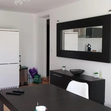 Appartamento Appartement-2- Privé, Terrasse, Parking Et Jardin Le Boulou