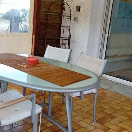 Appartement-2- Prive, Terrasse, Parking Et Jardin * 르불루